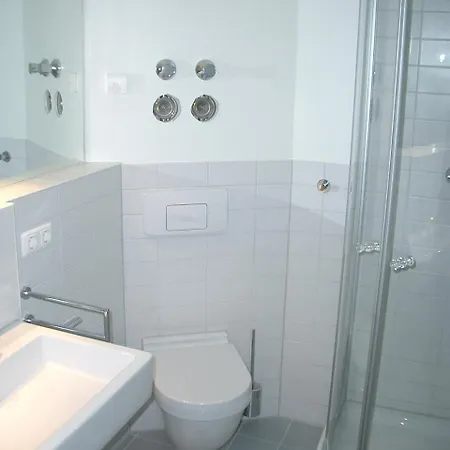 Modernes Appartment, 3 Gehminuten Zum Strand, Pool+sauna Lejlighed Zempin