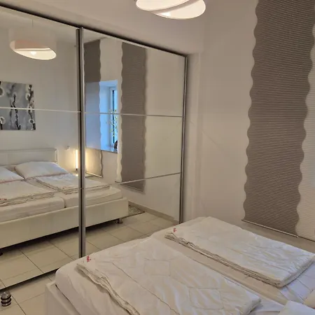Suedwind App2 - Modernes Mit Pool Und Sauna, Nur 3 Gehminuten Zum Apartmán
