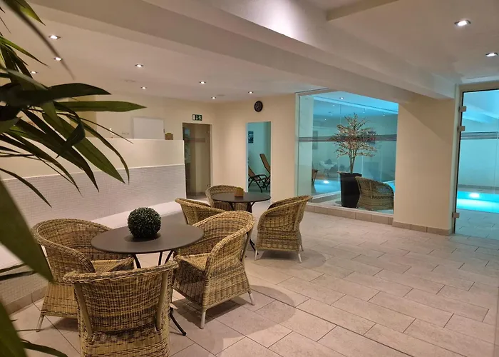 شقة Suedwind App2 - Modernes Apartment Mit Pool Und Sauna, Nur 3 Gehminuten Zum Strand زيمبين